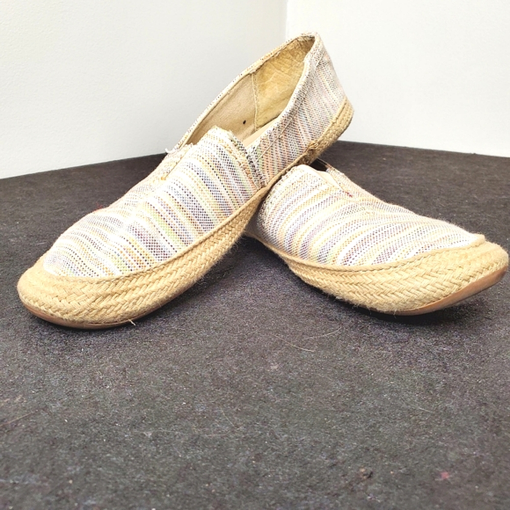 6) CLOUD9 Espadrilles Rainbow 🌈 Multi color flats Sz. 9 - Picture 6 of 7